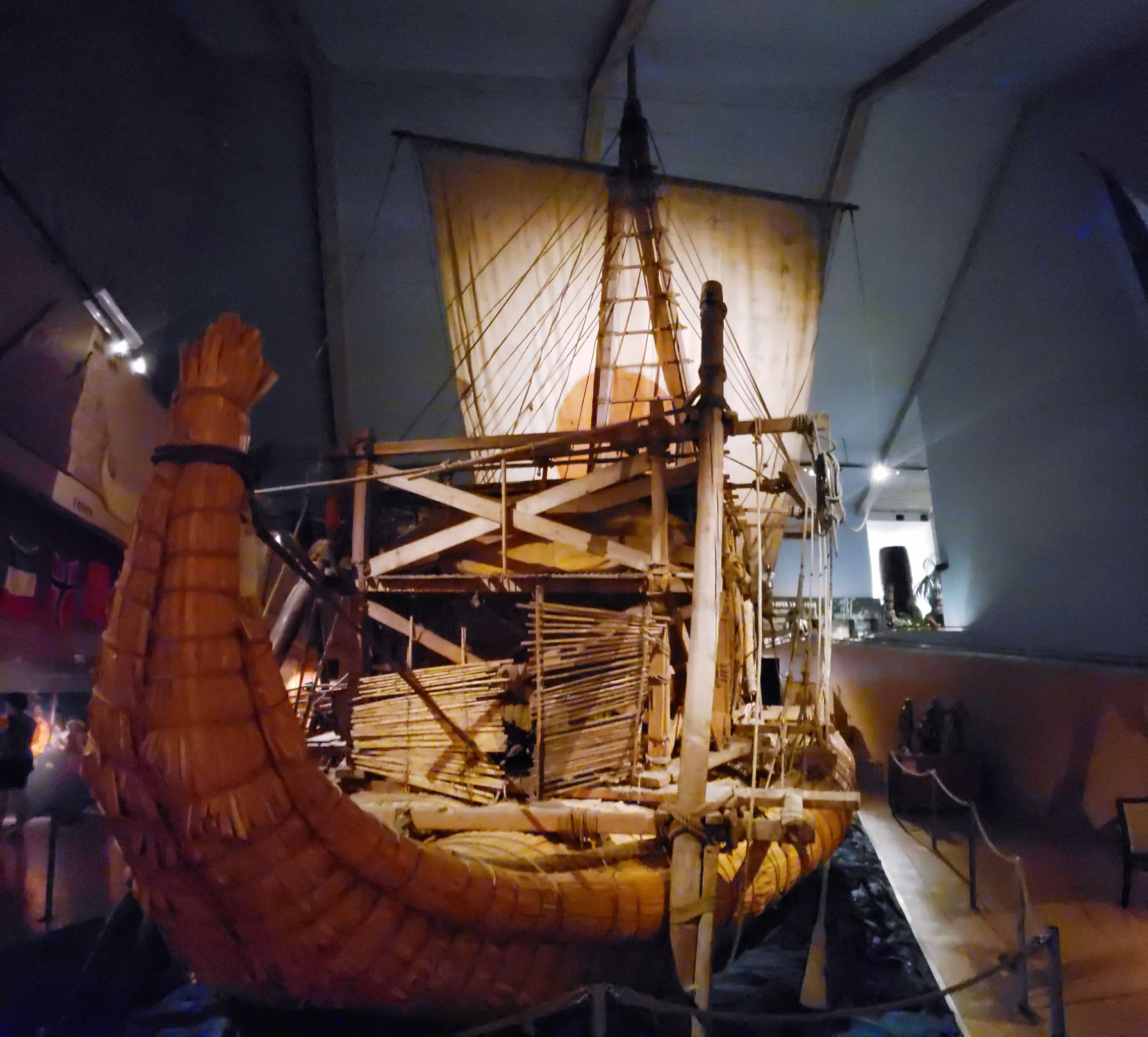 Kon-Tiki from the back
